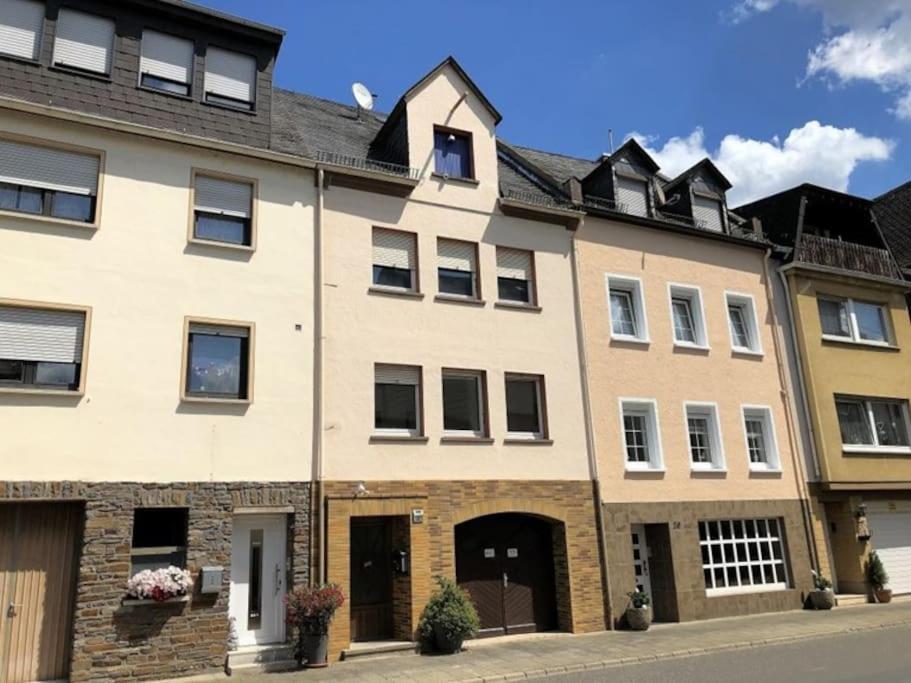 Ferienhaus Schwanennest Zell an der Mosel Exterior photo